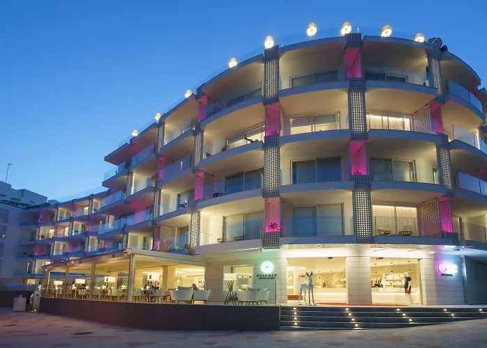 One Ibiza Suites